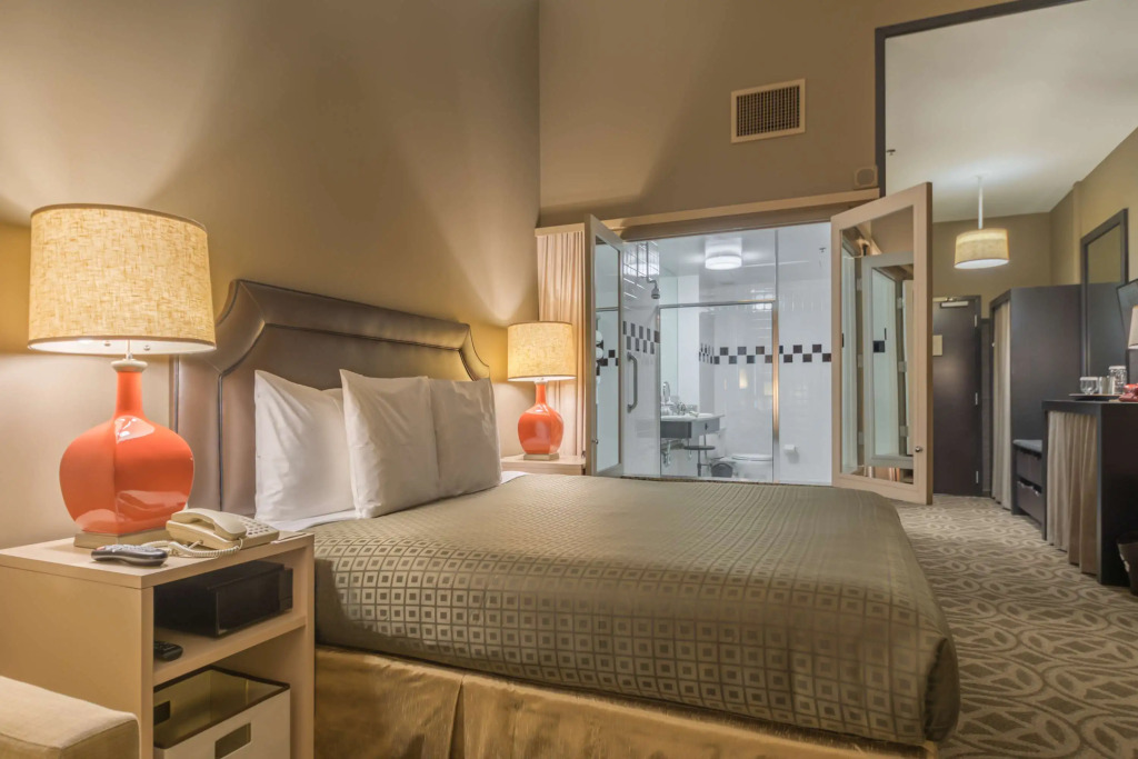 Proximity Hotel