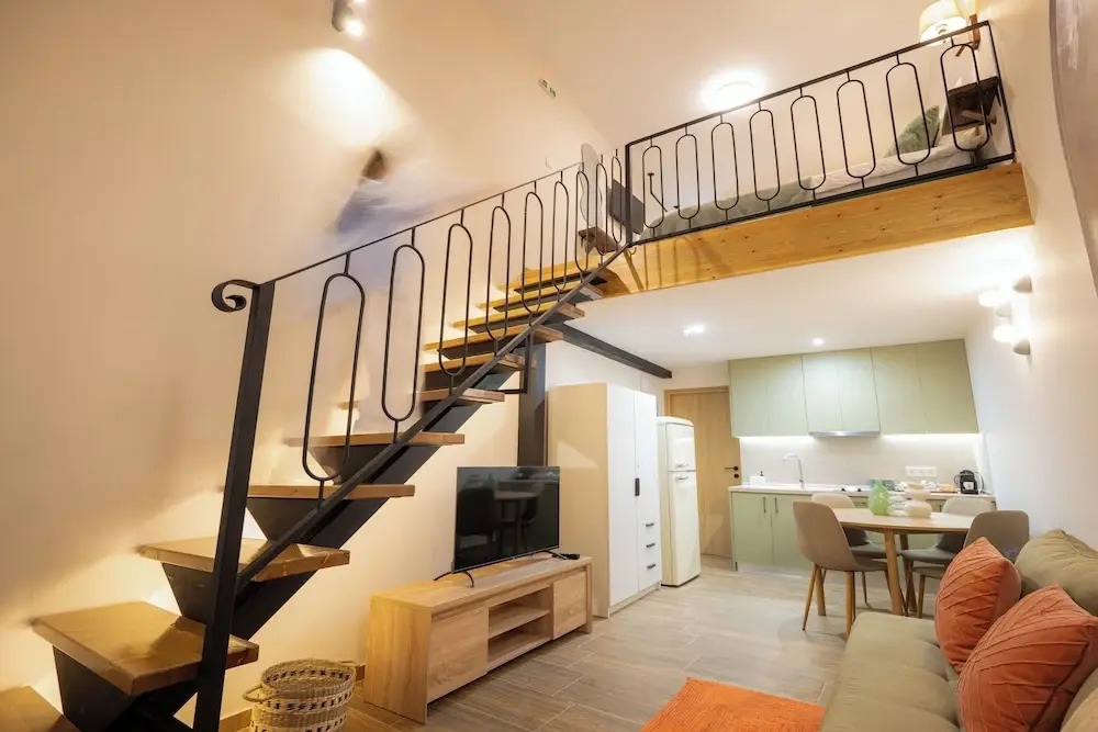 Vayas Residences - Agora