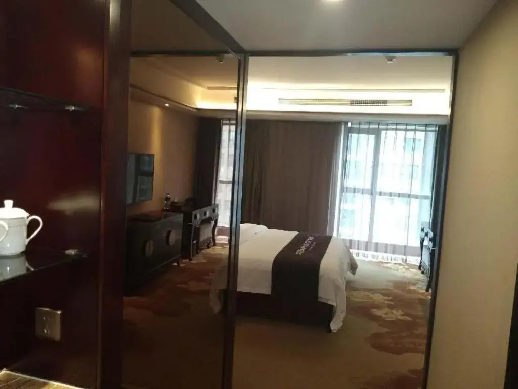 Tianmen Hotel