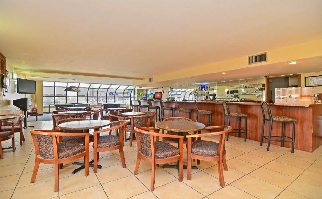 American Inn-Sealy