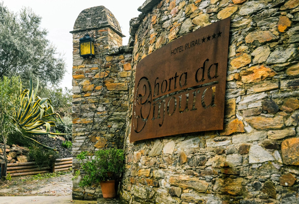 Horta da Moura by WOT Signature