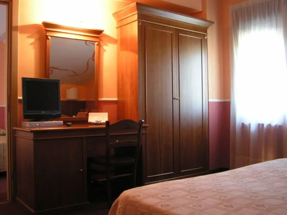 MARCHESINA RESORT srls