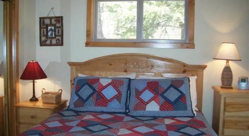 RedAwning A Huckabey Hideaway