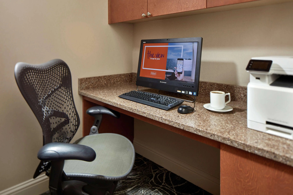 Hilton Garden Inn Portland Lake Oswego