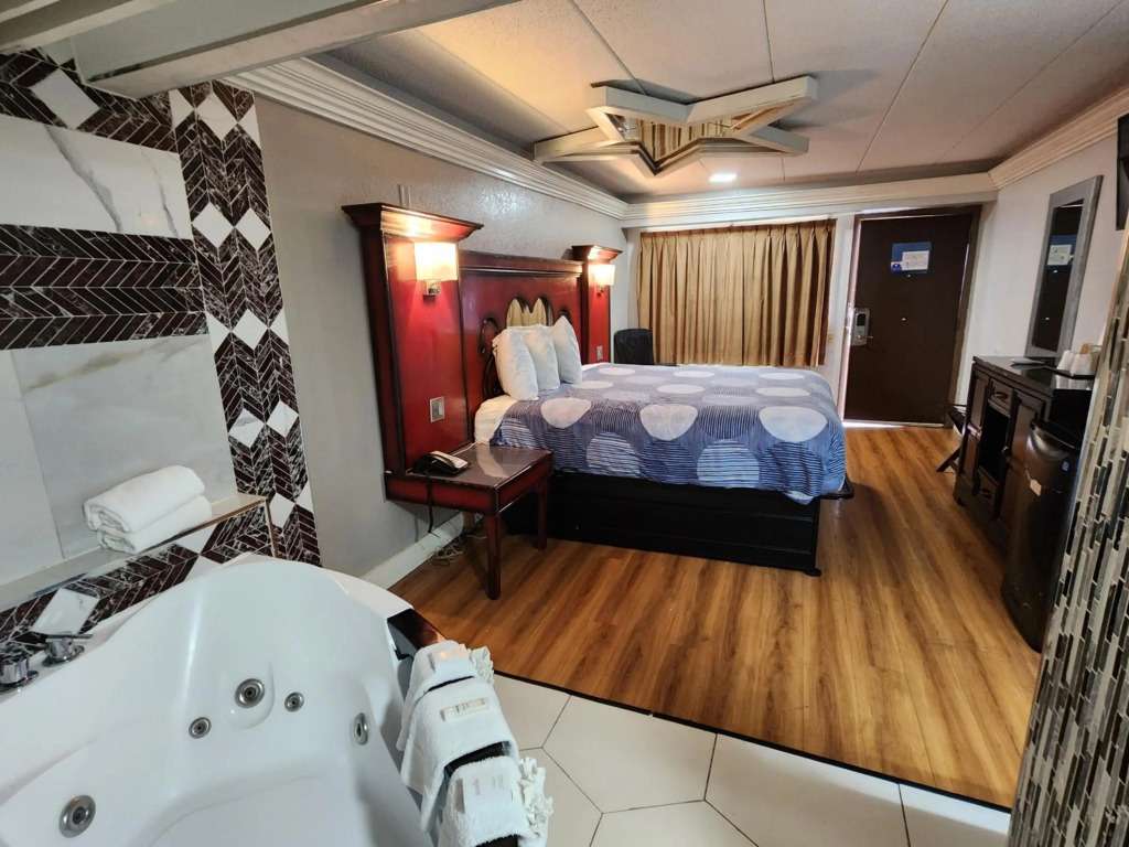 Americas Best Value Inn and Suites Little Rock
