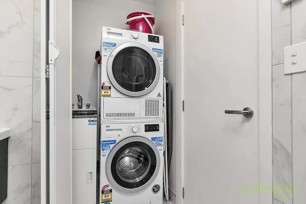 QV City Fringe Deluxe Apartment - 809