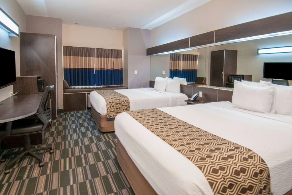 Microtel Inn and Suites Lafayette