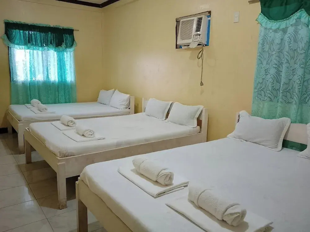 Julys Haven Seaside Pension Camiguin