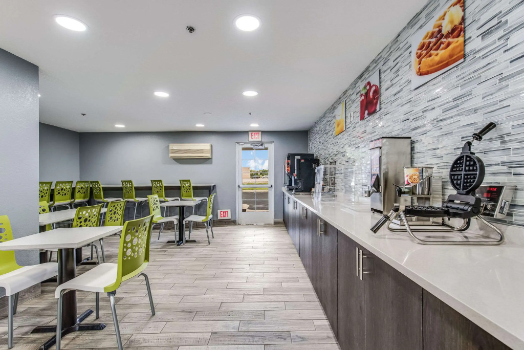 Quality Inn Owatonna near Medical Center