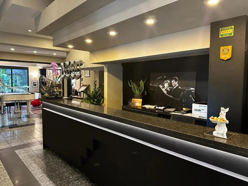 Hotel Comtur