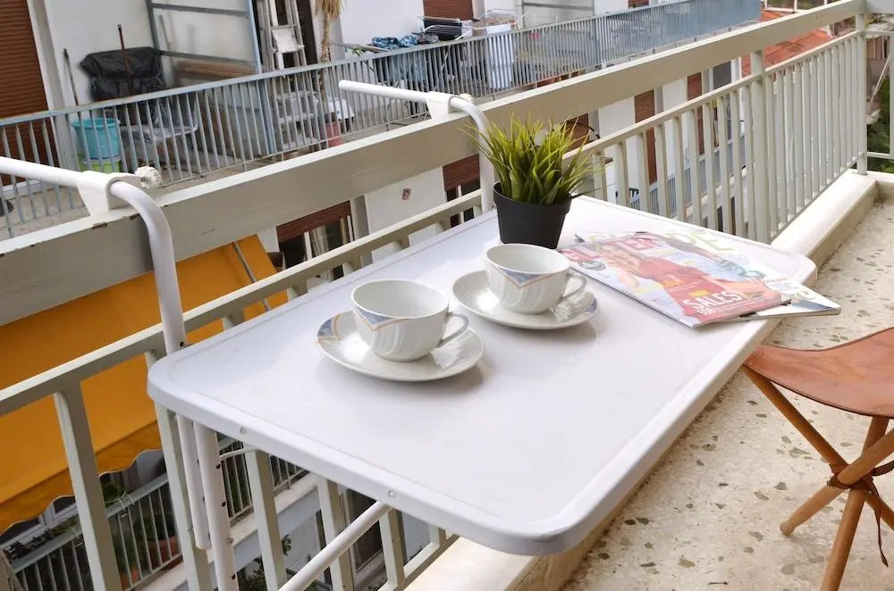 Exarchia a nice and cozy apartment