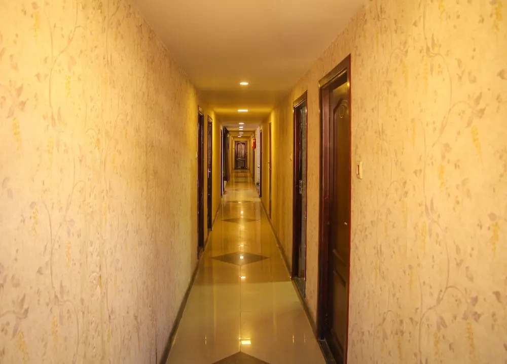 Hotel De Santosh Residency