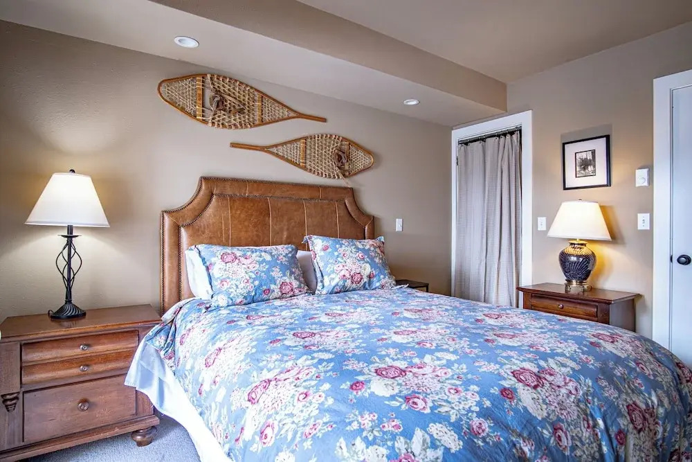 3BD Downtown Ketchum Ski Condo - Near Ski Lifts