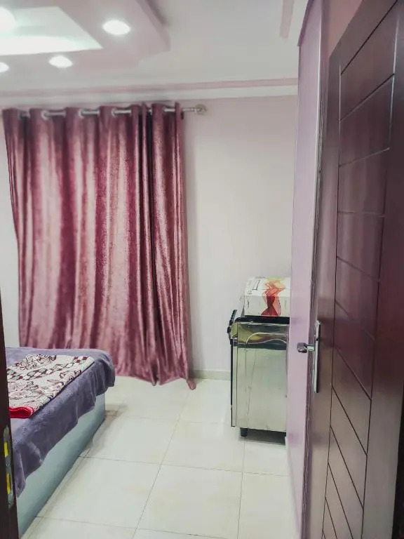 Royal Aura Residence