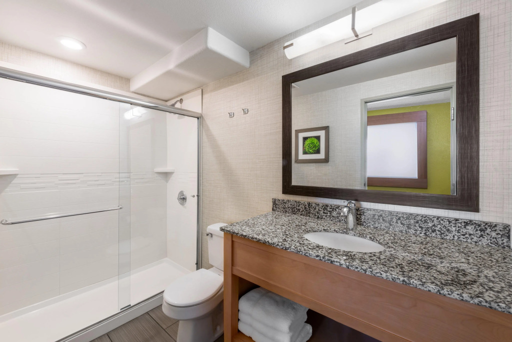 Holiday Inn Express & Suites Wheat Ridge-Denver West by IHG