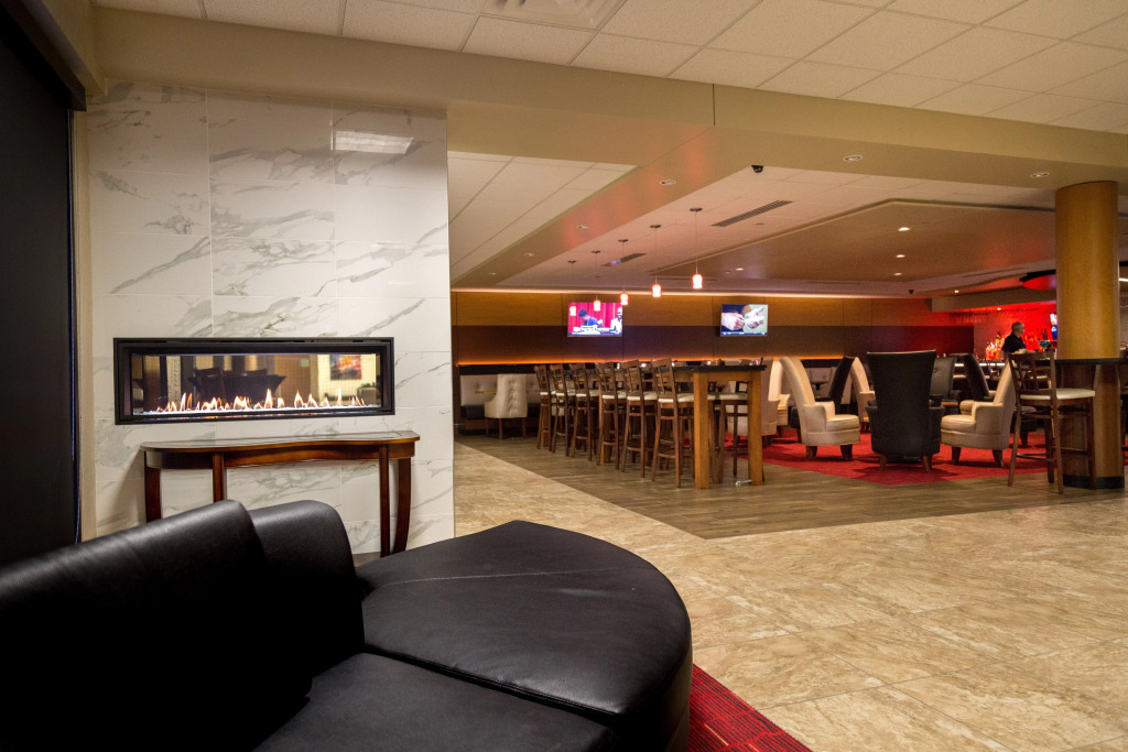 Holiday Inn Des Moines-Airport Conf Center by IHG