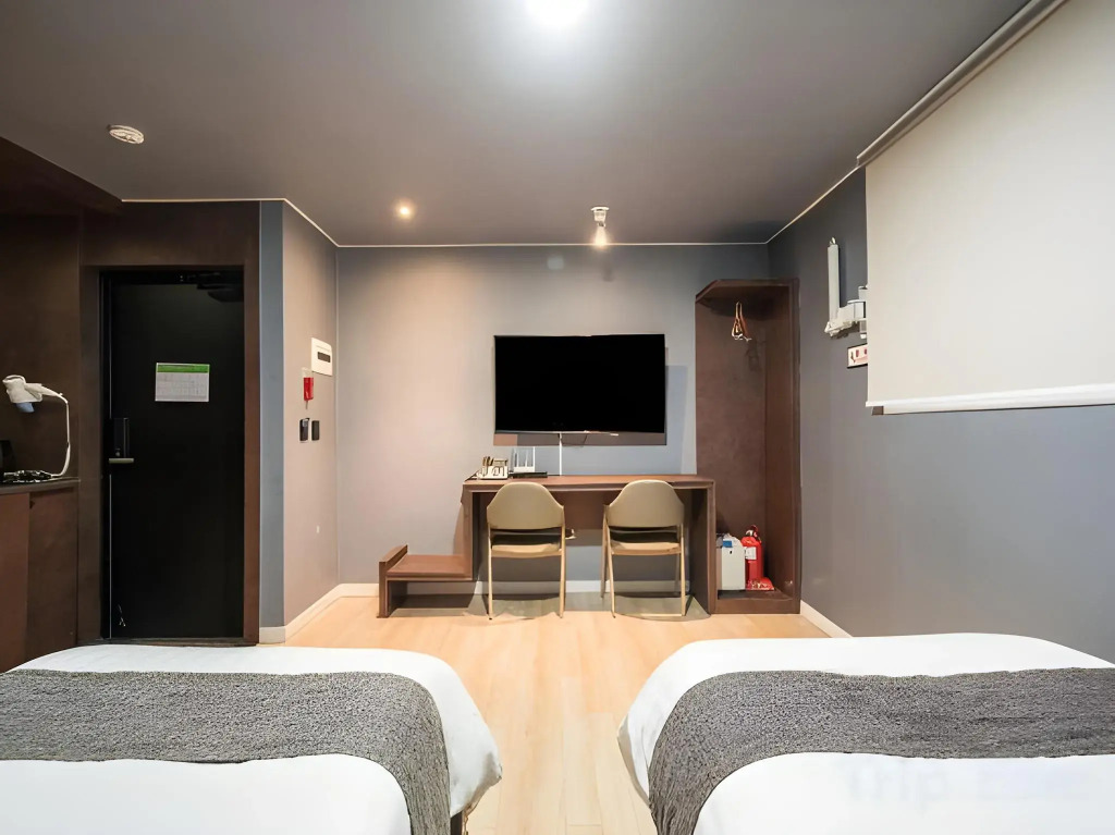 Restia Hotel Suwon Station