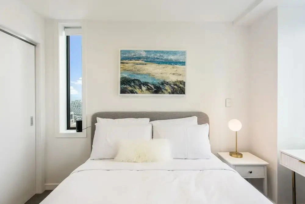 Modern 2BR in CBD - Zodiak Stays