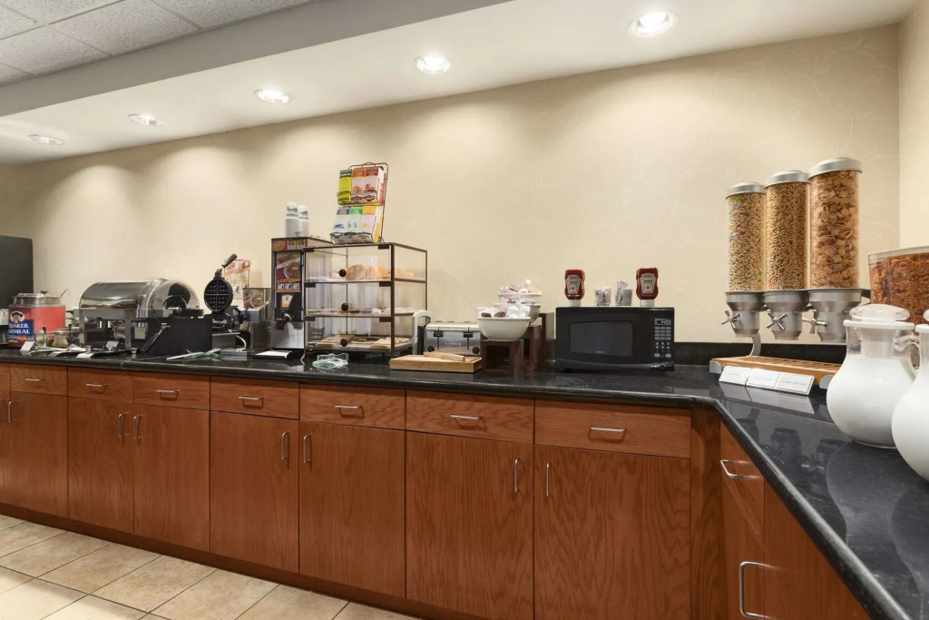 Comfort Inn & Suites Dothan Northside Plaza