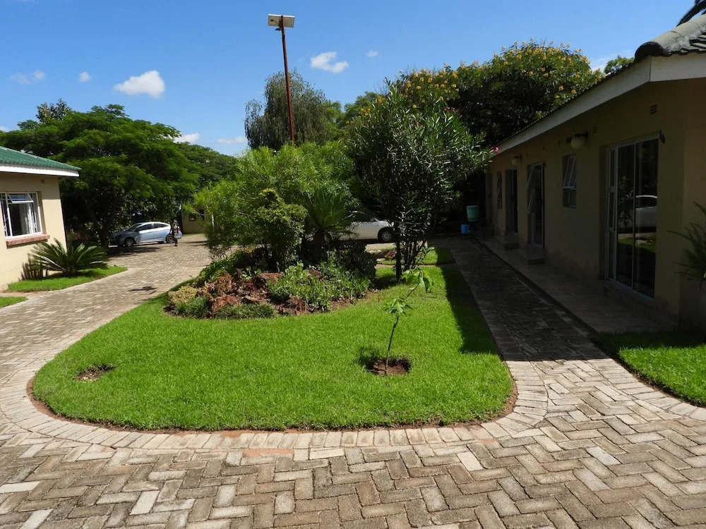 2 Bedroomed Apartment With En-suite and Kitchenette - 2070
