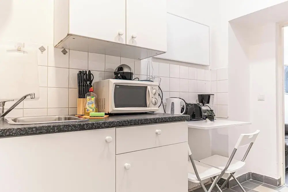Modern Cozy Studio With City Access