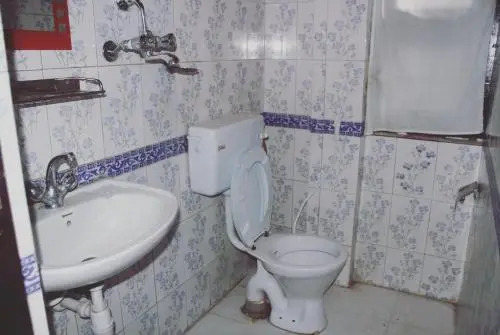 The 1986 Inn