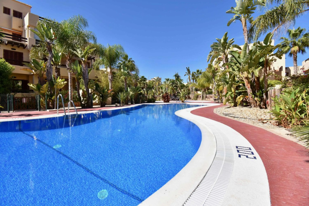 Bahía Marinas - Tu casa con Jardín Privado!