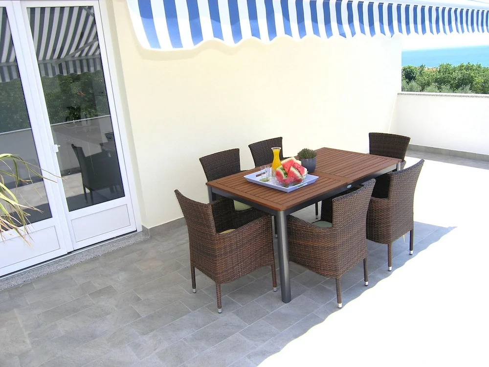 Apartments Dijanic
