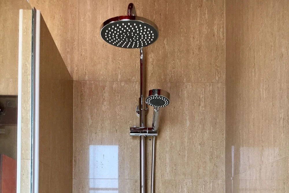 Apartamento Impecable Estancia Con Metro Delante
