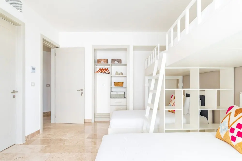 Casa Mia 3 bedroom At Mareazul 4 Apts by RedAwning