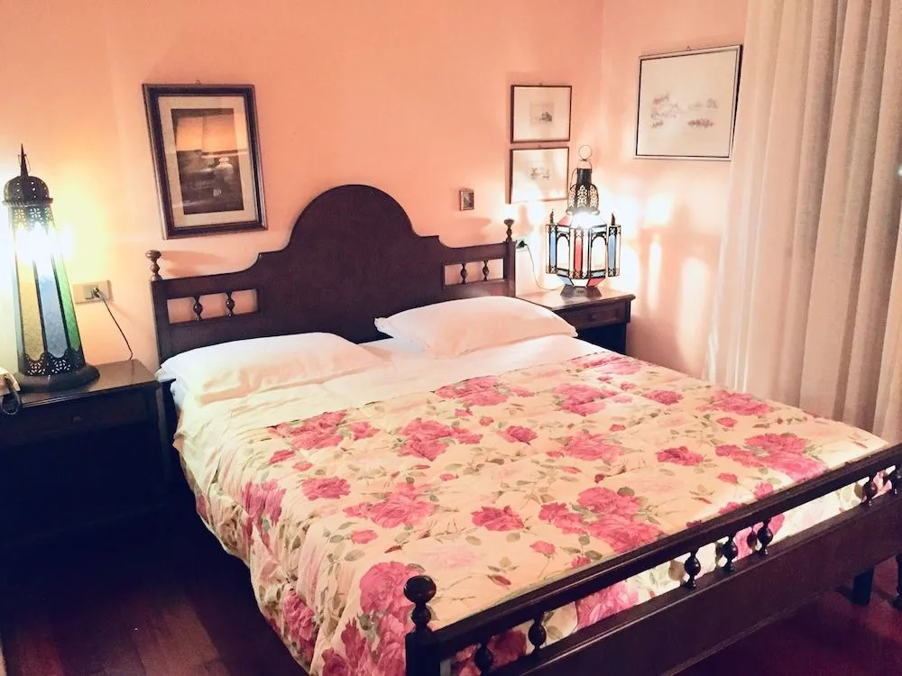 OPERA DELUXE Suites