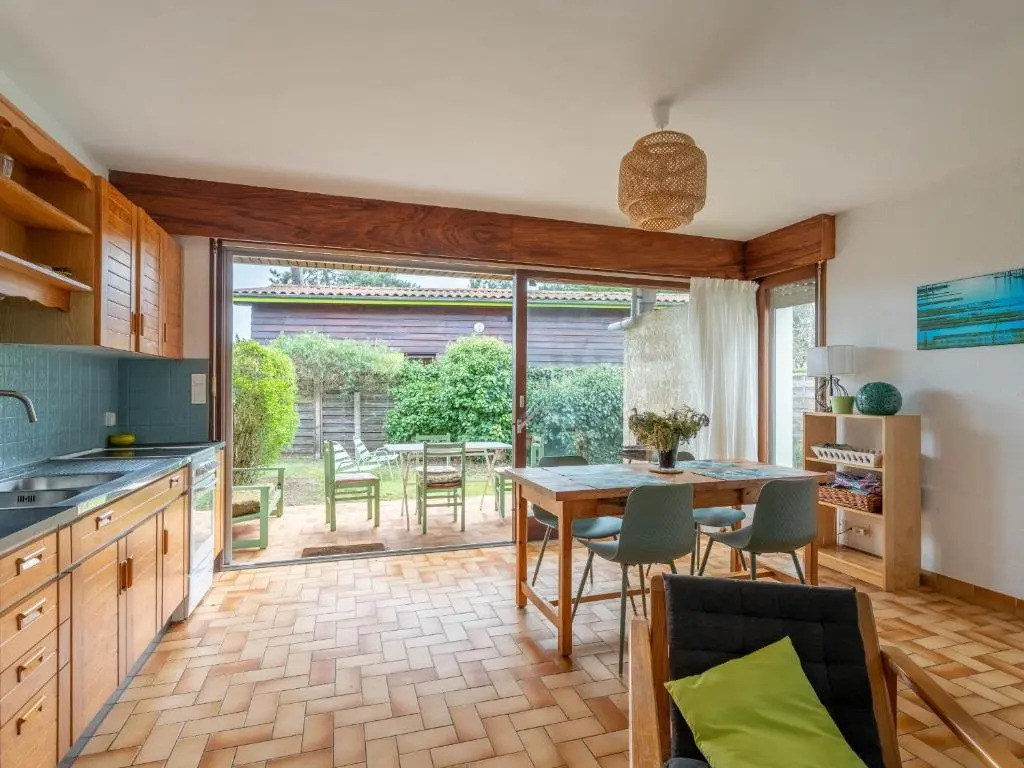 Maison à Mimizan Plage, proche Courant, 6 pers, 800m des plages, parkings, wifi, ménage inclus - FR-1-50-82