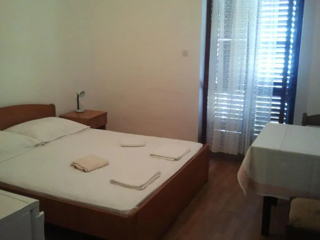 Guest House Ruža