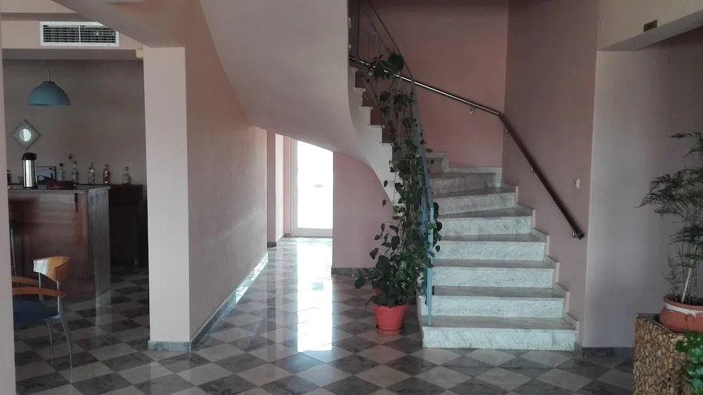 Iraklis Hotel