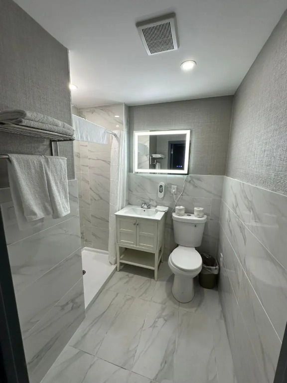 Hotel Fuego Bronx near Yankee Stadium