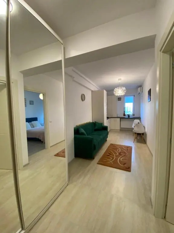 Q Apartaments near Palas Mall