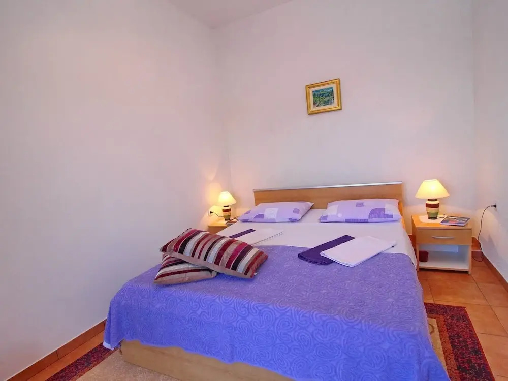 Apartments Filipovic - One-bedroom Apartment With Balcony and Sea View