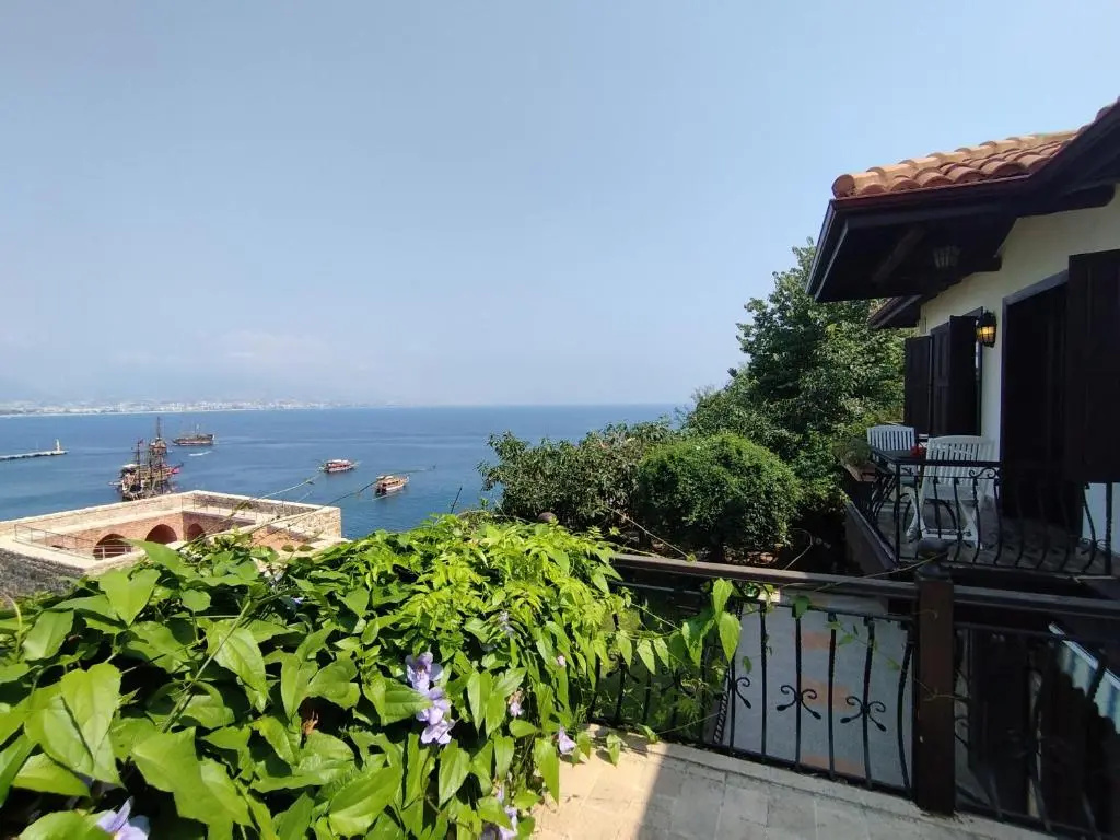 Escape to History in a Stunning Stone House with Garden and Sea View in the Heart of Alanya