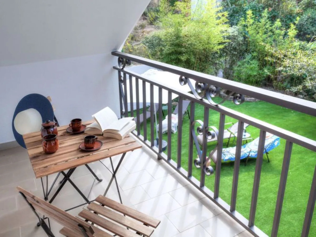 House Paradis Lloret de Mar