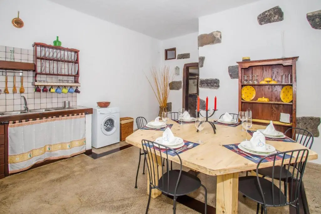 Apartamento Los 4 Nobles (Adults Only)