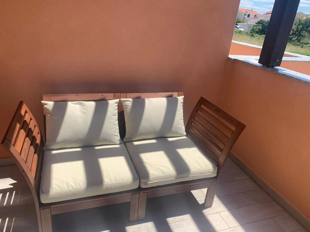 Apartman Matej with pool Povljana