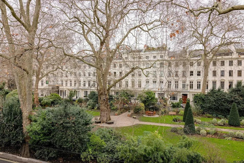 6 bedroom LUX House Next to Hyde Park Marble Arch