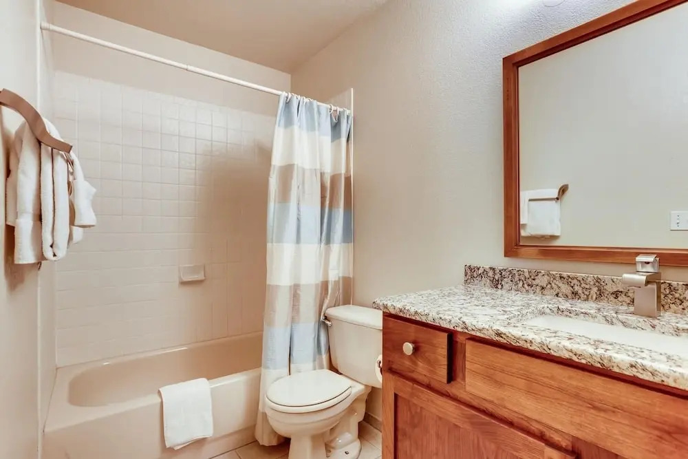 Ravenswood 203A - 1 Br Home