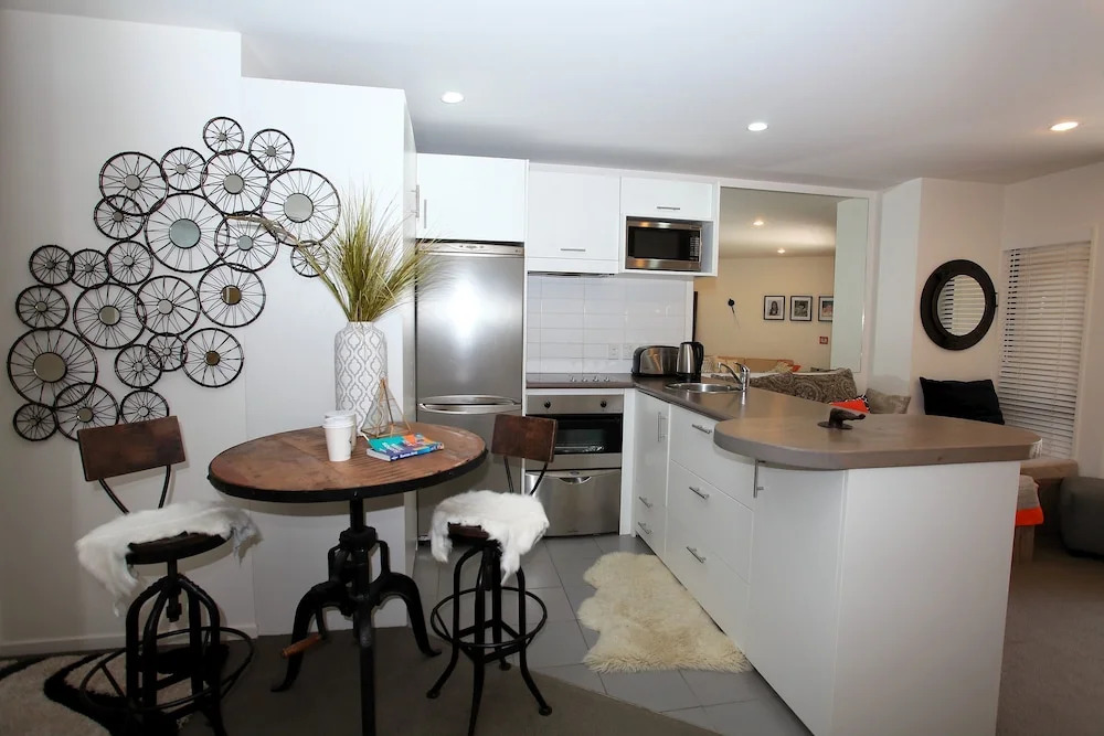 Beautiful Apartment With Patio