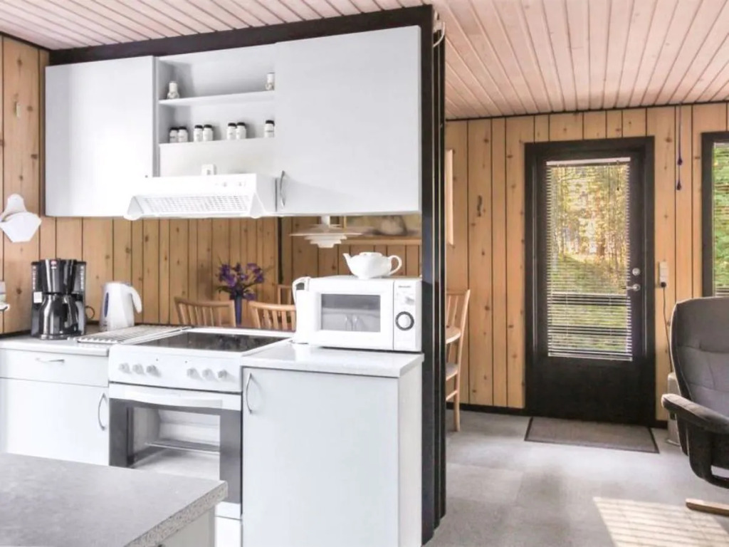Holiday Home Eeske - 800m from the sea by Interhome