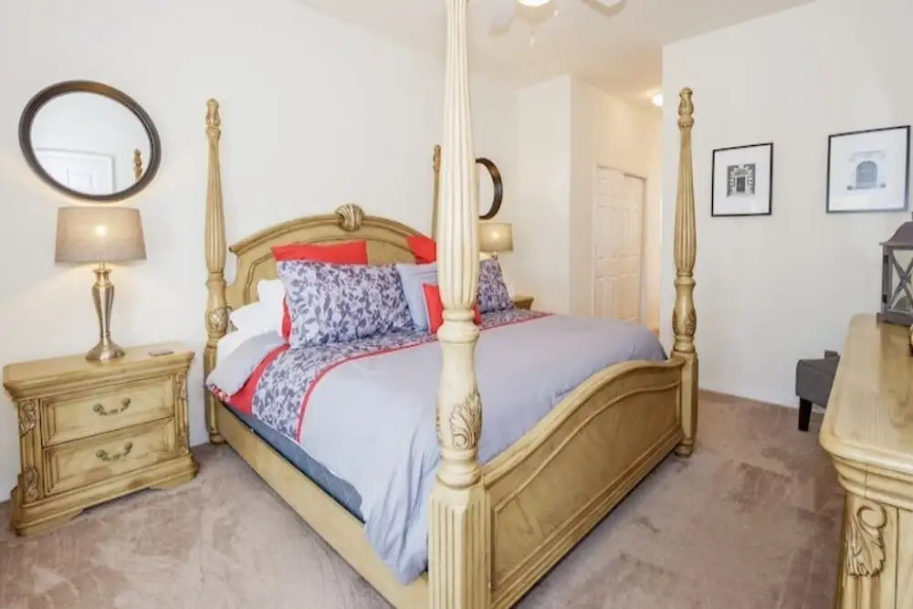 Luxury 4bd Gorgeous Pool In Gated Community 4 Bedroom Home