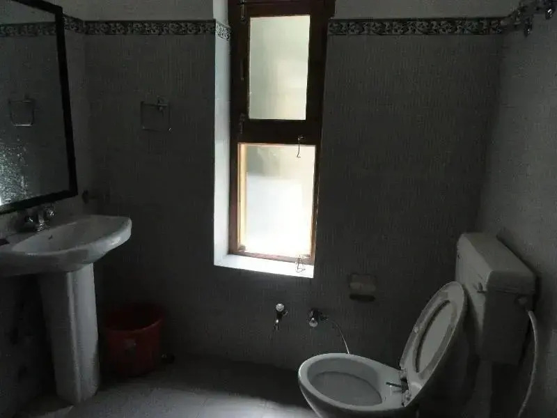 Jamspal Guest House