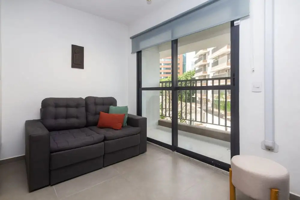 Studio com Varanda ao Lado da Esta o Pinheiros