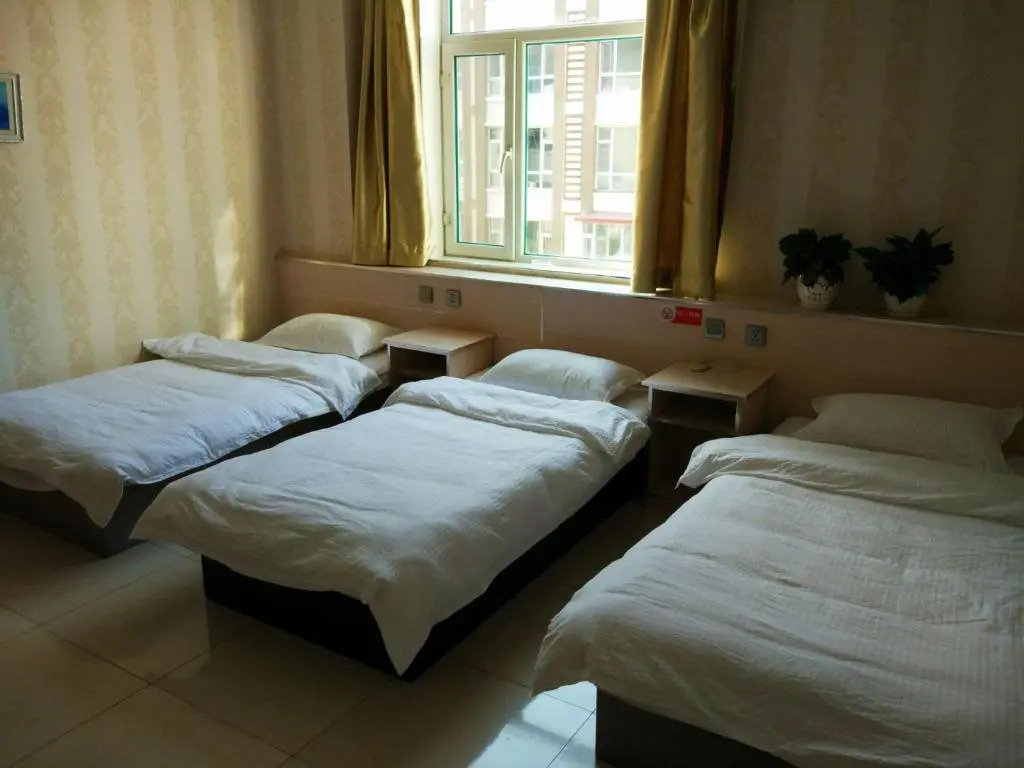 Tianchi Youth Hostel