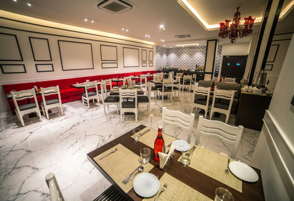 Diamond Hotel